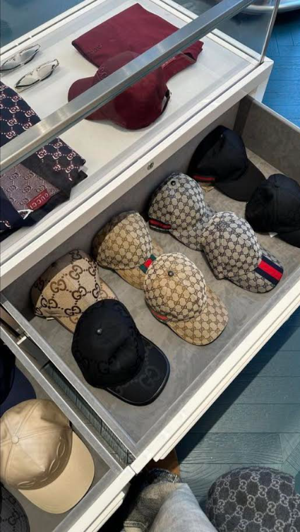 NOS CASQUETTES