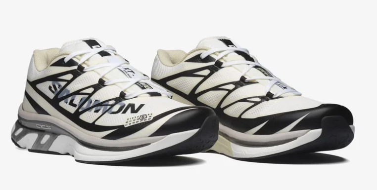 S x M white & black