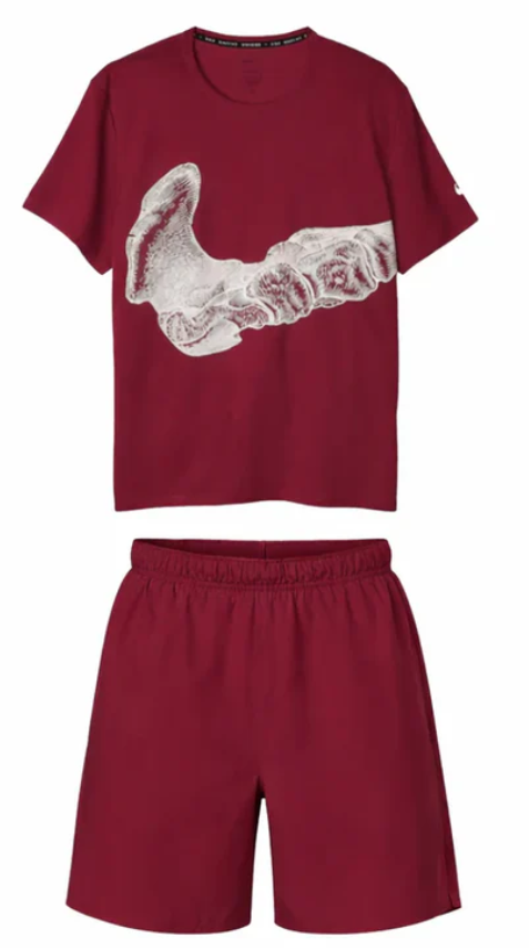ensemble nk division rouge